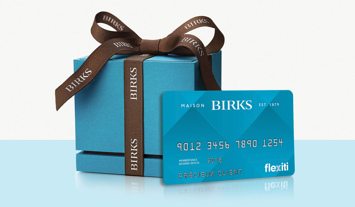 Une carte Flexiti Maison Birks avec une bo&icirc;te bleu. 